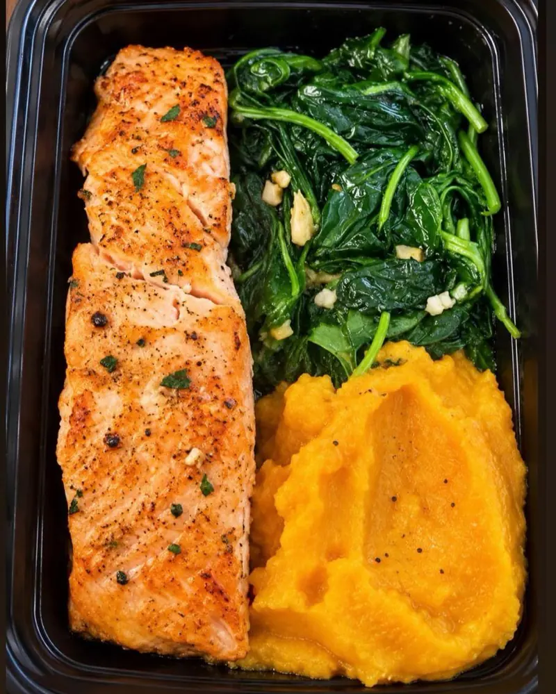 Salmon meal-plan plate