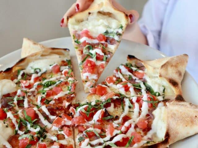 Mister O1 Extraordinary Pizza Appears to Plan Bay Harbor Islands Location