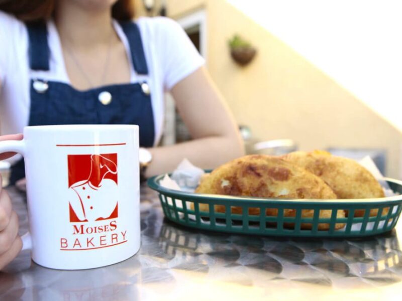 Moises Bakery & Cafe